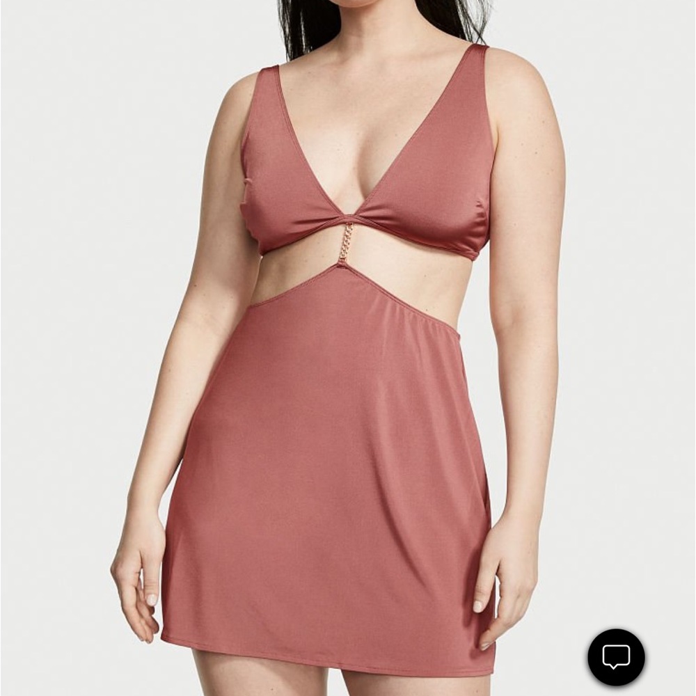 BRAND NEW NEVER WORN NWT Victoria’s Secret Chain Cutout Mini Dress